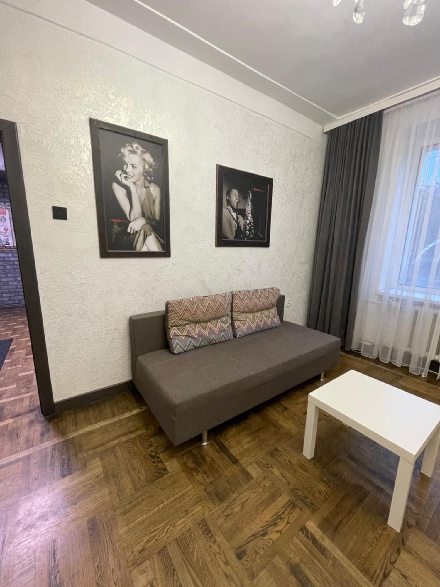 Apartment On Soborna 101 Vinița Exterior foto